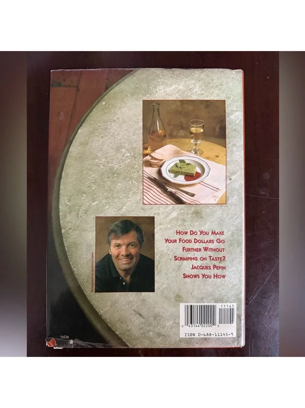 Cuisine Économique Cookbook by Jacques Pepin. 1992 signed by author. Hardback